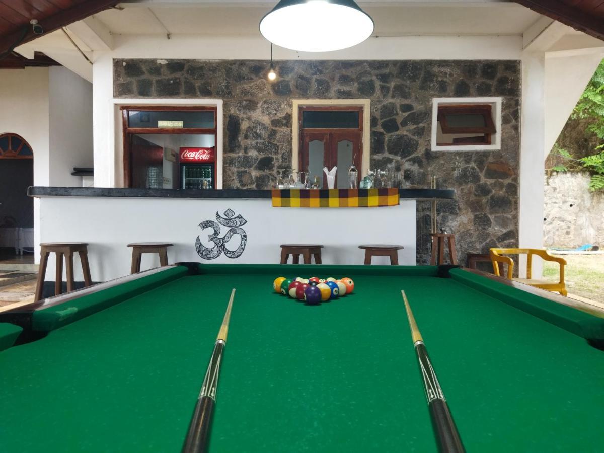 Sunchaser Beach Hotel Tangalle Zewnętrze zdjęcie